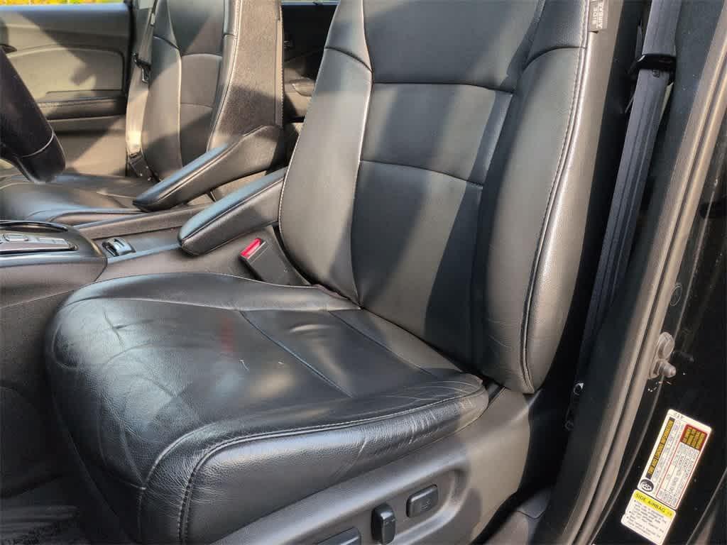 used 2016 Honda Pilot car, priced at $15,900