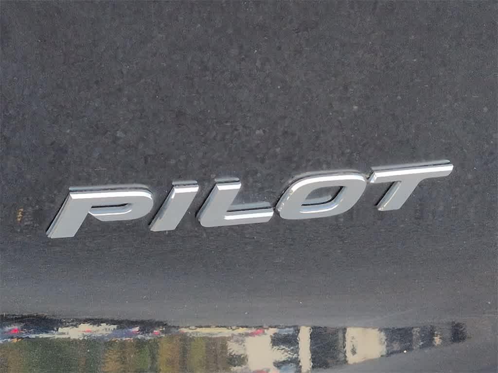 used 2016 Honda Pilot car, priced at $15,900
