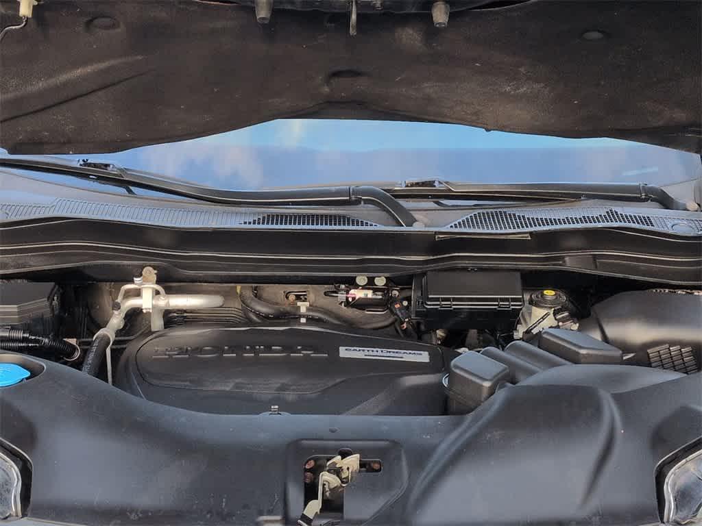 used 2016 Honda Pilot car, priced at $15,900