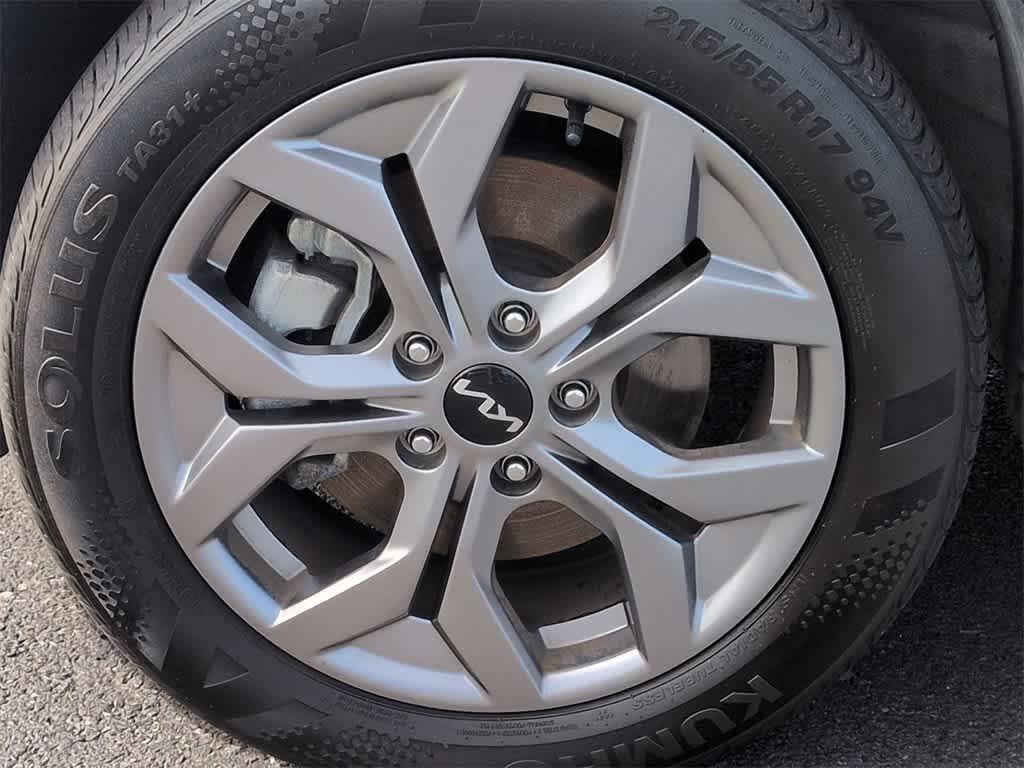 used 2024 Kia Seltos car, priced at $22,843