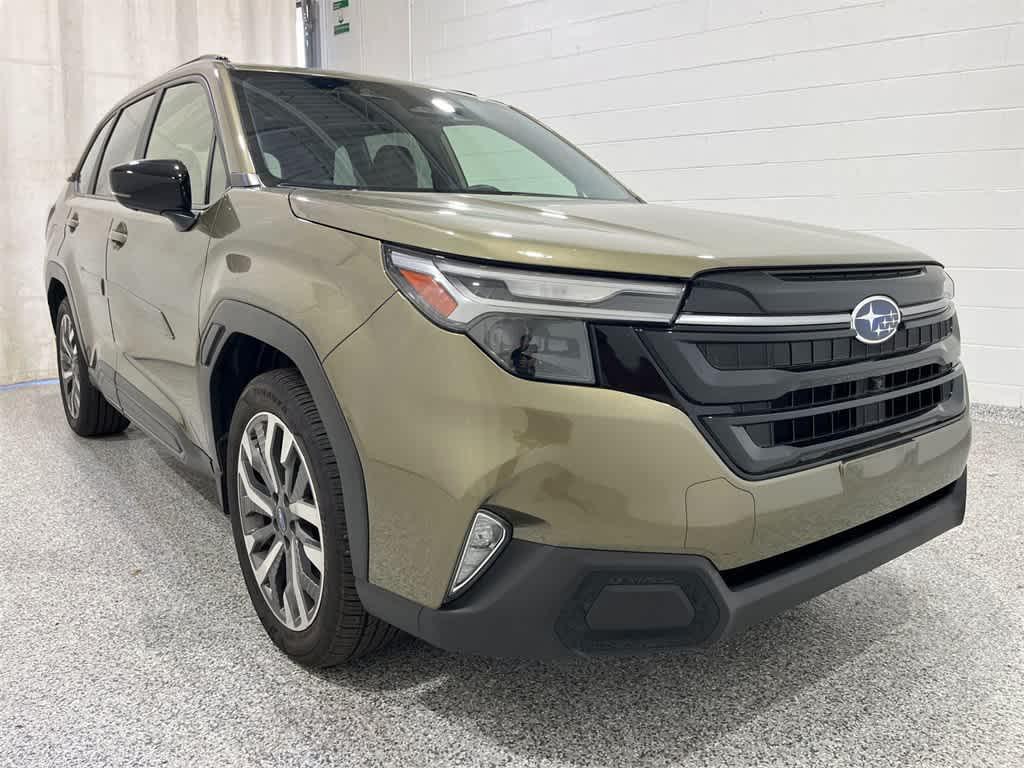 new 2025 Subaru Forester car, priced at $35,052