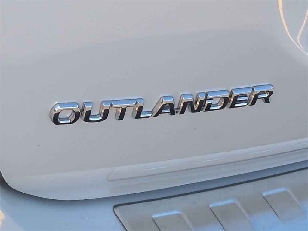 used 2020 Mitsubishi Outlander car, priced at $17,198