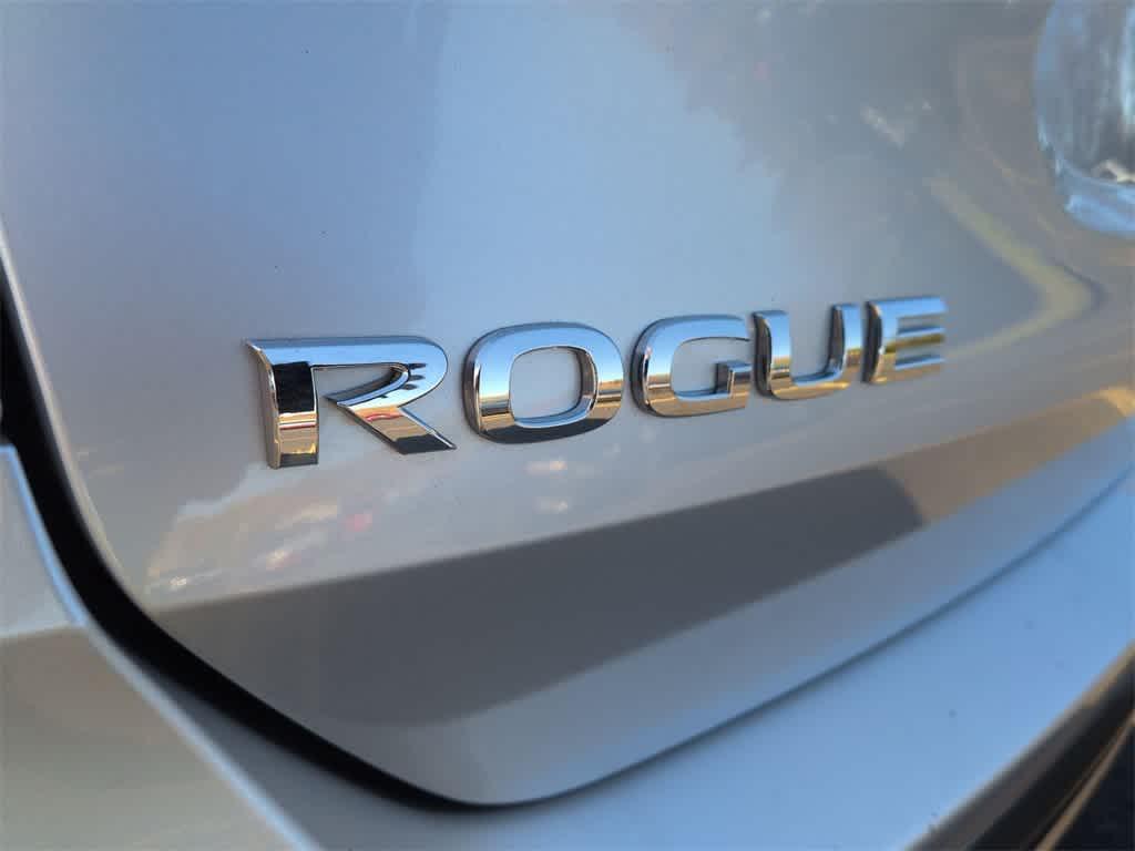 used 2019 Nissan Rogue car, priced at $15,500