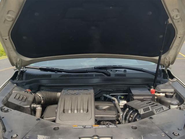 used 2013 Chevrolet Equinox car, priced at $8,737
