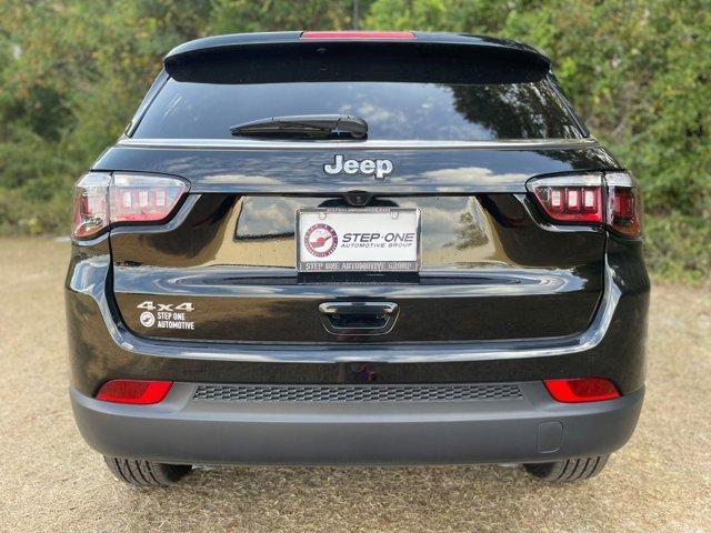 new 2023 Jeep Compass car, priced at $30,559