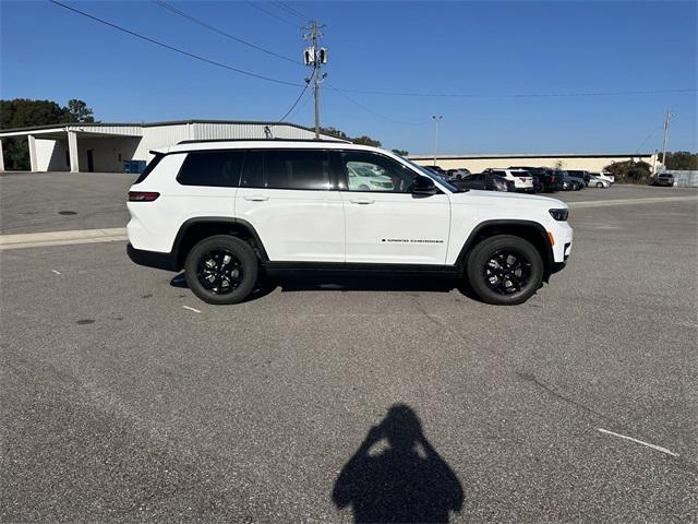 new 2025 Jeep Grand Cherokee L car, priced at $43,435