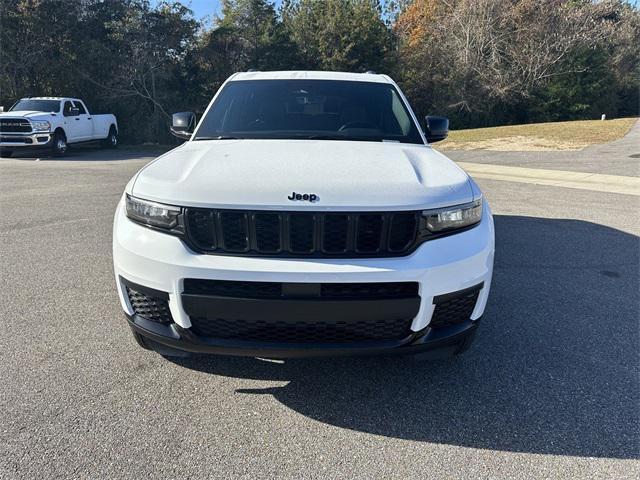 new 2025 Jeep Grand Cherokee L car, priced at $43,435