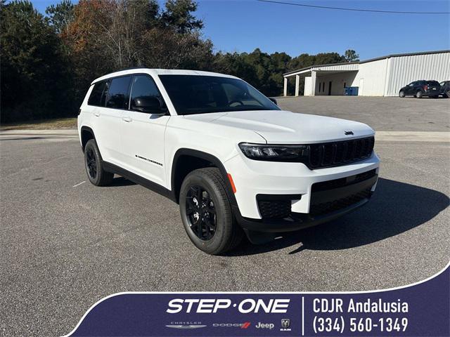 new 2025 Jeep Grand Cherokee L car, priced at $42,685