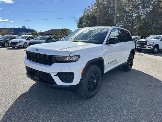 new 2025 Jeep Grand Cherokee car, priced at $41,435