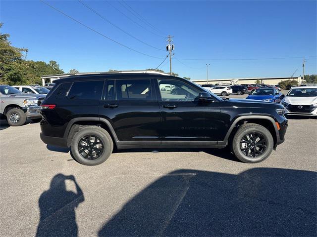 new 2025 Jeep Grand Cherokee L car, priced at $43,977