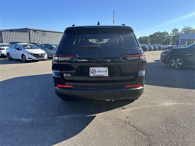 new 2025 Jeep Grand Cherokee L car, priced at $43,977