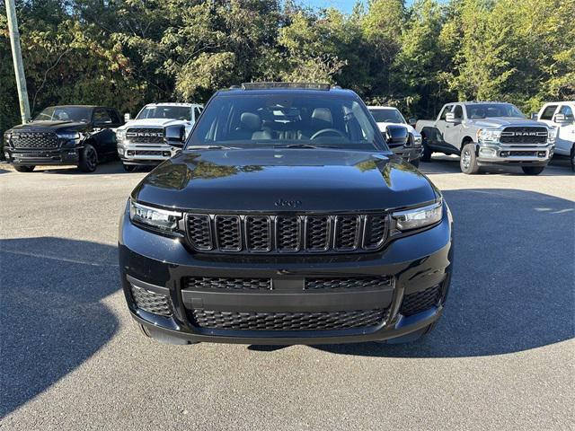 new 2025 Jeep Grand Cherokee L car, priced at $43,977