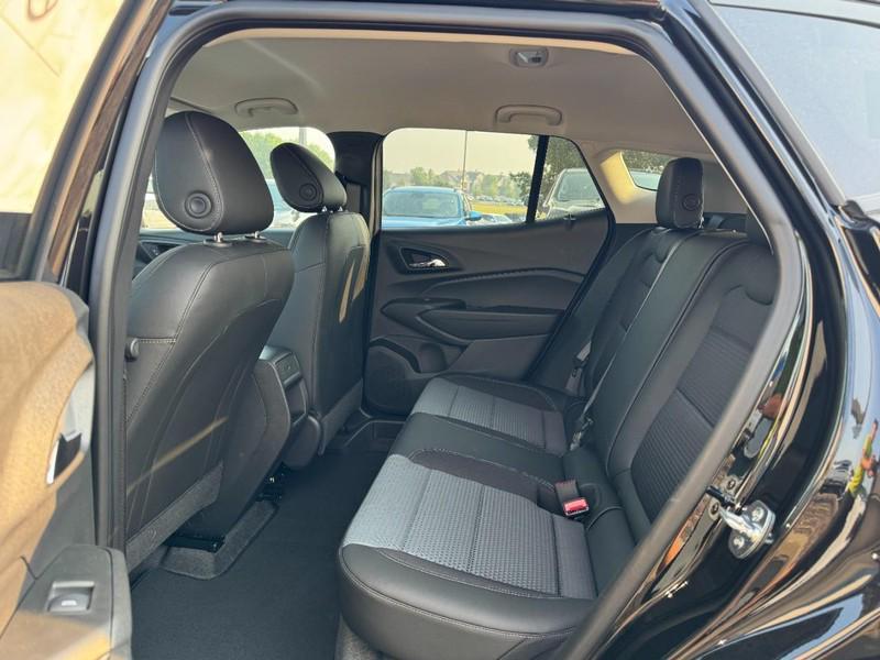 new 2025 Chevrolet Trax car, priced at $24,035