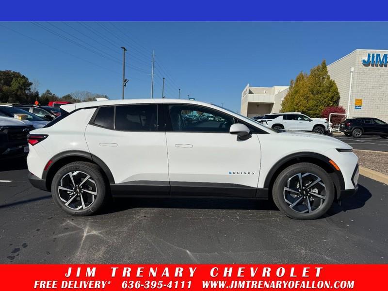 new 2026 Chevrolet Equinox EV car, priced at $28,746