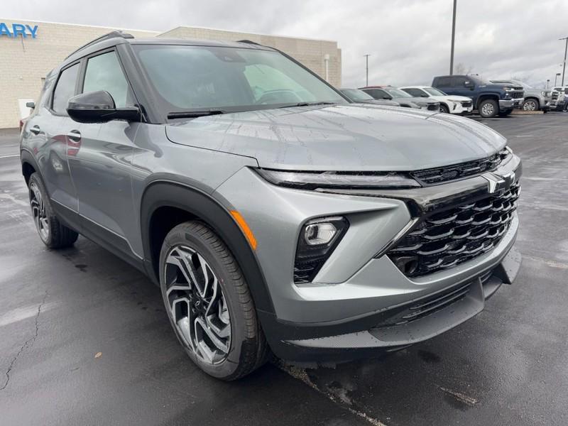 new 2025 Chevrolet TrailBlazer car, priced at $25,340