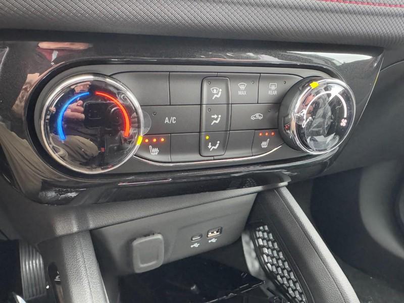 new 2025 Chevrolet TrailBlazer car, priced at $25,340