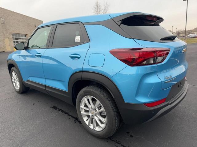 new 2025 Chevrolet TrailBlazer car, priced at $23,750