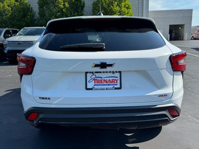 new 2025 Chevrolet Trax car, priced at $24,690