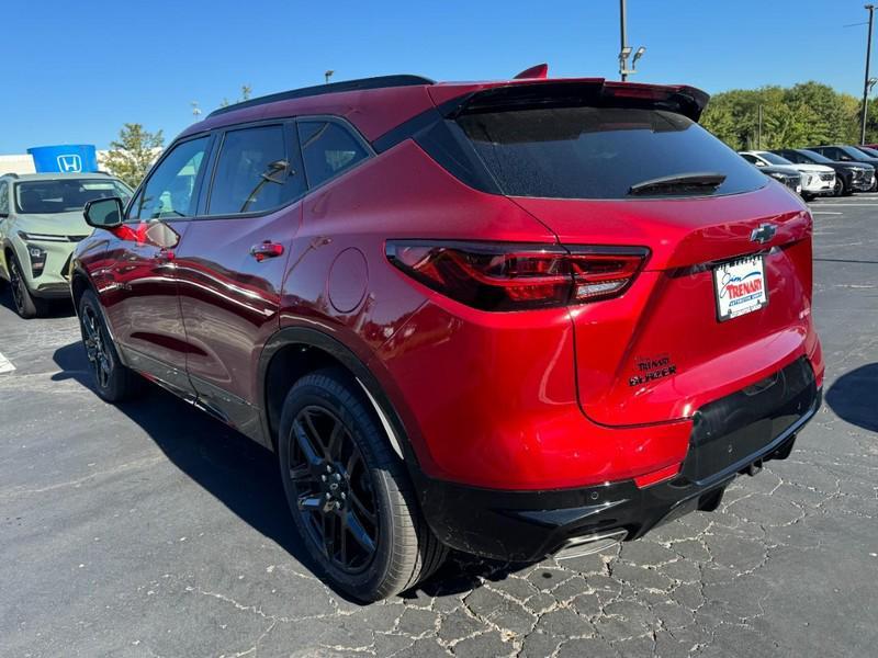 new 2025 Chevrolet Blazer car, priced at $43,060