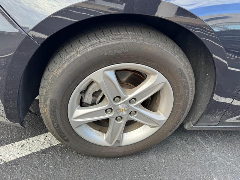 used 2023 Chevrolet Malibu car, priced at $17,495