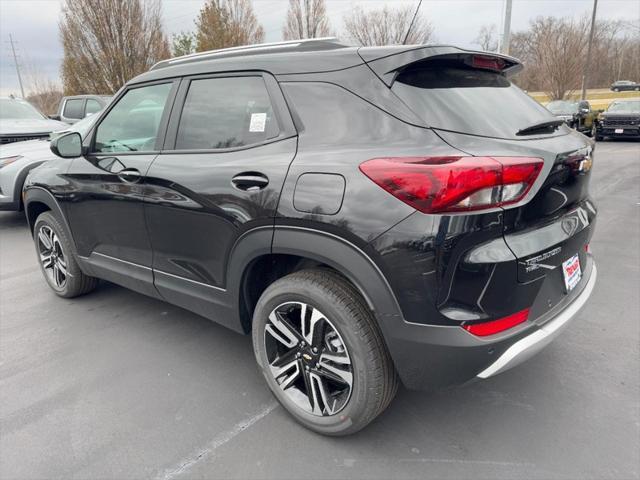 new 2025 Chevrolet TrailBlazer car, priced at $28,620