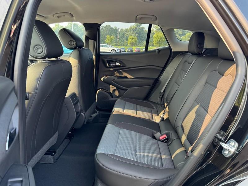 new 2025 Chevrolet Trax car, priced at $24,035