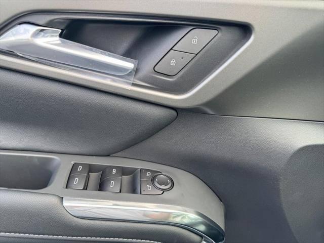 new 2025 Chevrolet Traverse car, priced at $44,569