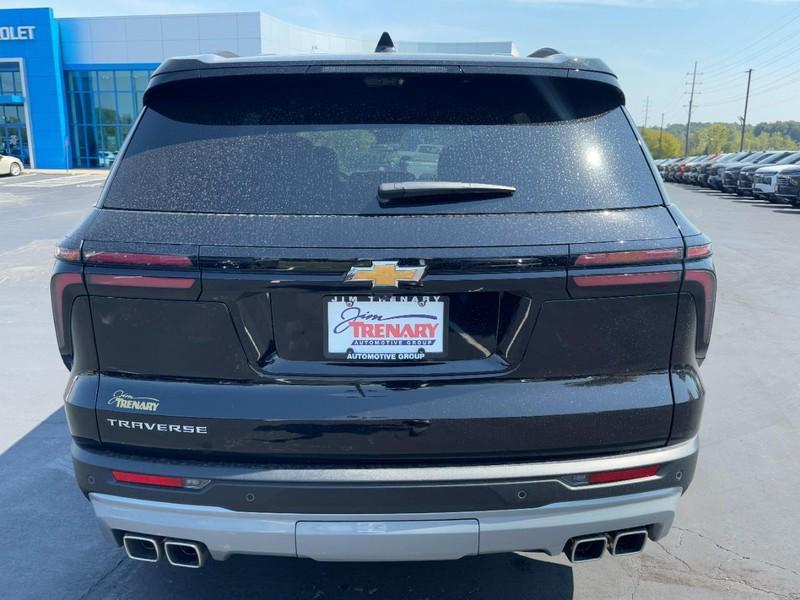new 2026 Chevrolet Traverse car, priced at $41,595