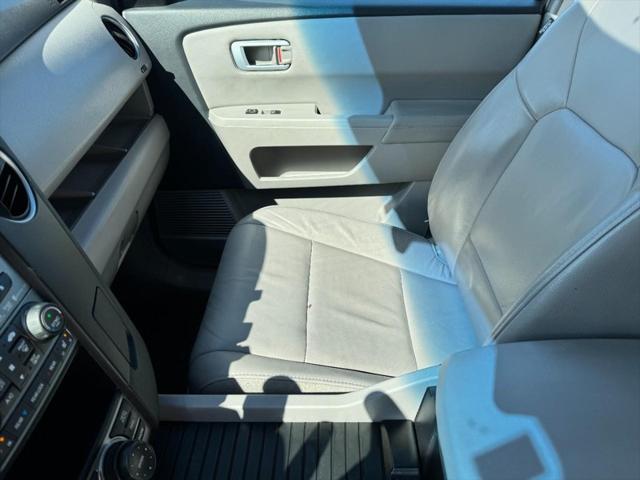 used 2013 Honda Pilot car, priced at $9,695