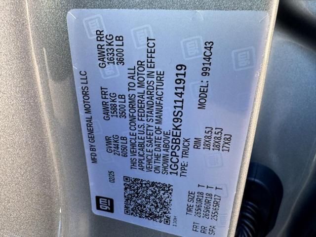 new 2025 Chevrolet Colorado car, priced at $32,585