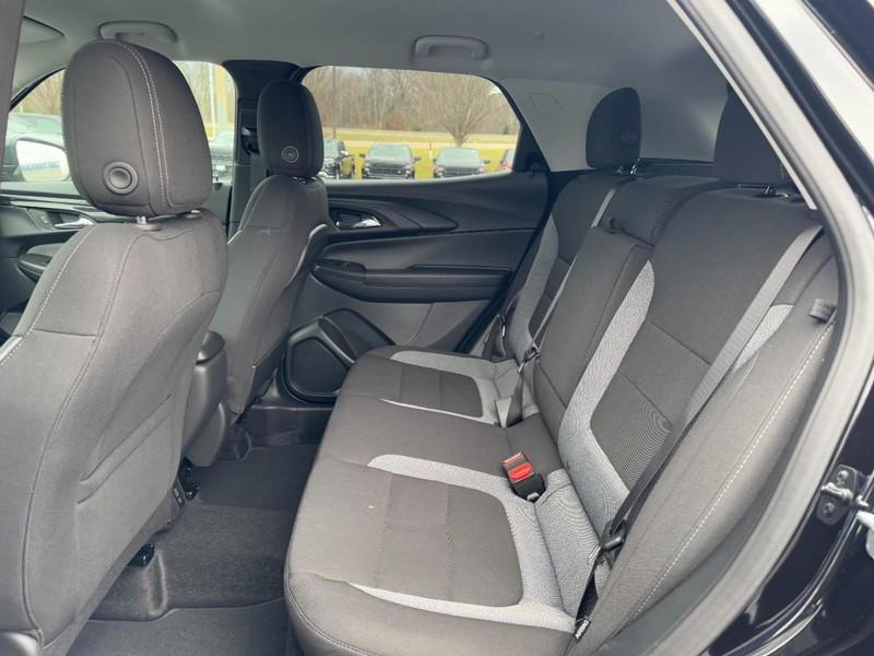 new 2025 Chevrolet TrailBlazer car, priced at $28,645