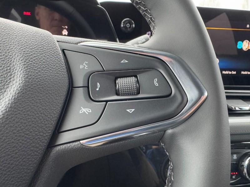 new 2025 Chevrolet TrailBlazer car, priced at $28,645