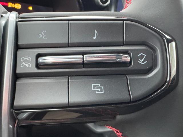 new 2025 Chevrolet Colorado car, priced at $36,095