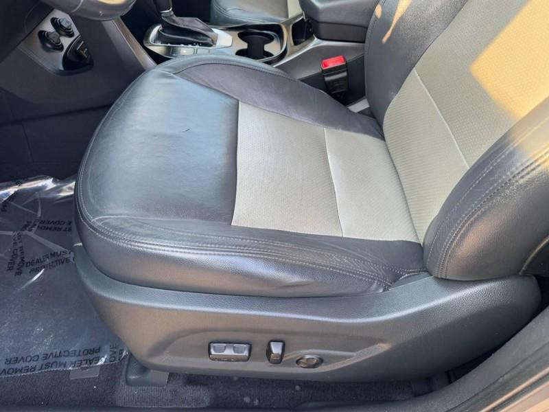 used 2013 Hyundai Santa Fe car, priced at $6,895