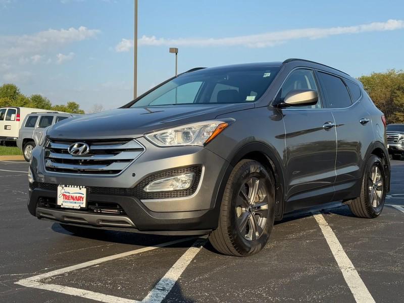 used 2013 Hyundai Santa Fe car, priced at $6,895