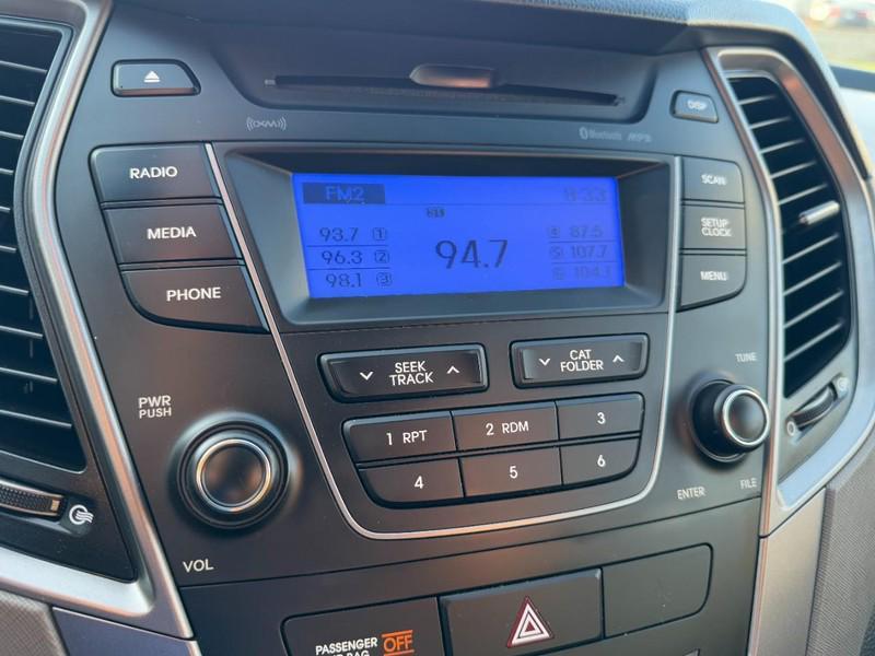used 2013 Hyundai Santa Fe car, priced at $6,895