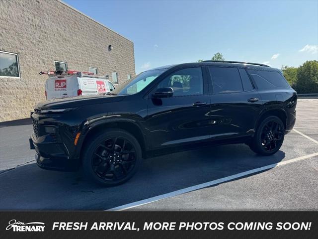 used 2024 Chevrolet Traverse car, priced at $51,995