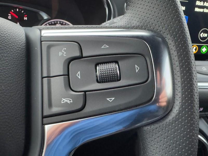 new 2025 Chevrolet Blazer car, priced at $36,390