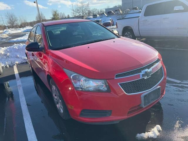 used 2014 Chevrolet Cruze car, priced at $5,495