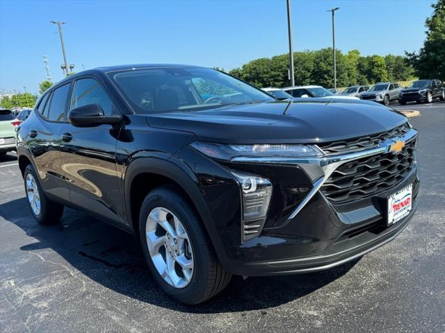 new 2025 Chevrolet Trax car, priced at $22,890