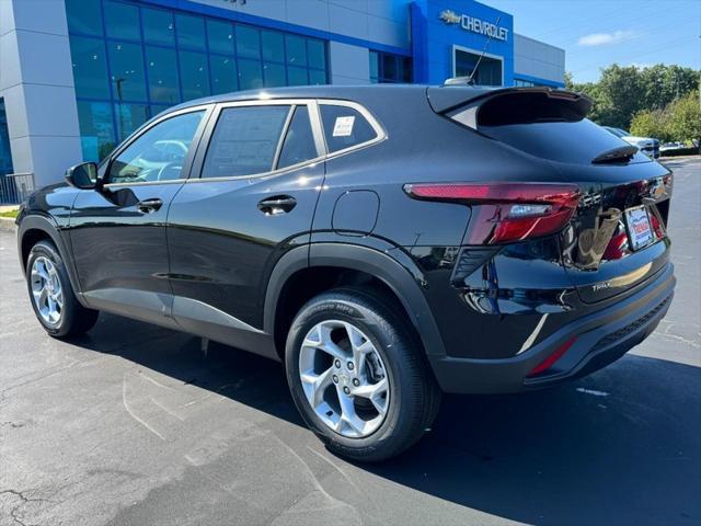 new 2025 Chevrolet Trax car, priced at $22,890