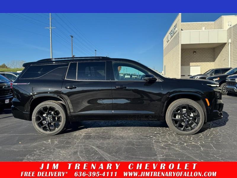 new 2026 Chevrolet Traverse car, priced at $56,320