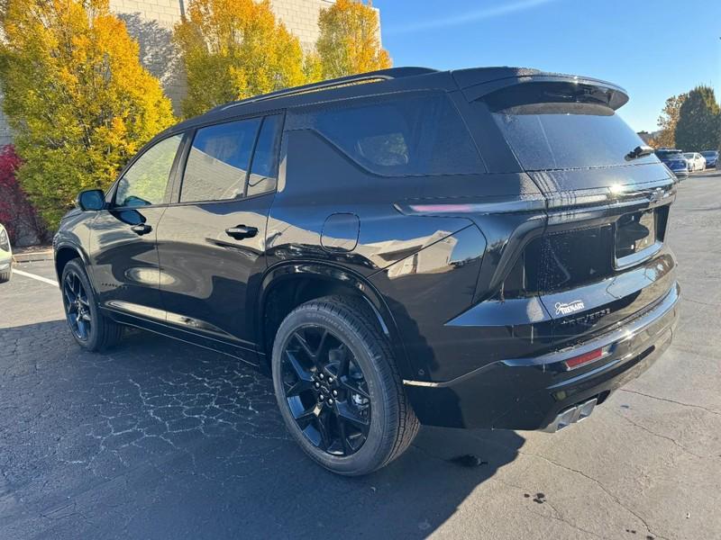 new 2026 Chevrolet Traverse car, priced at $56,320