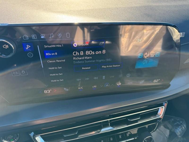 new 2026 Chevrolet Traverse car, priced at $41,230