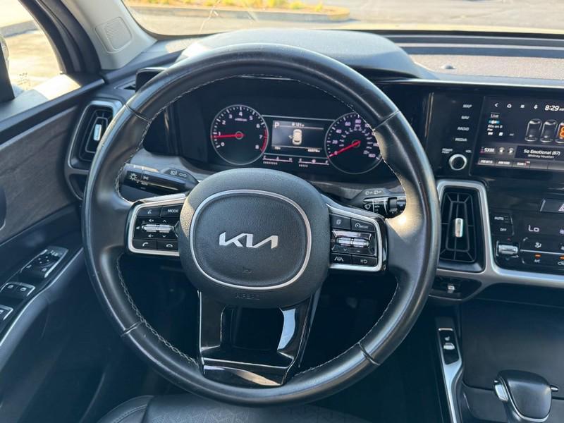 used 2022 Kia Sorento car, priced at $22,795