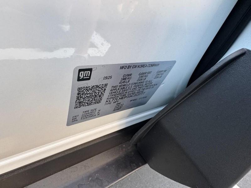 new 2025 Chevrolet Trax car, priced at $24,930