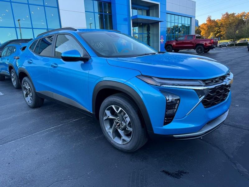 new 2026 Chevrolet Trax car, priced at $24,140