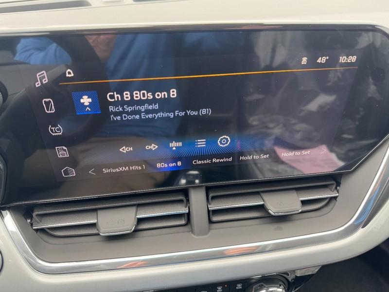 new 2025 Chevrolet Trax car, priced at $23,085