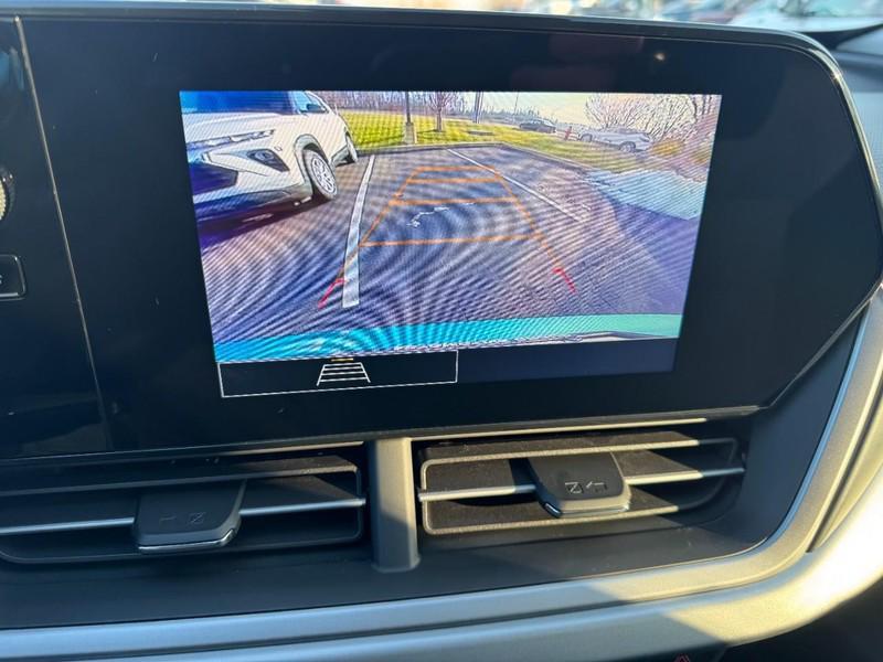 new 2026 Chevrolet Trax car, priced at $23,135