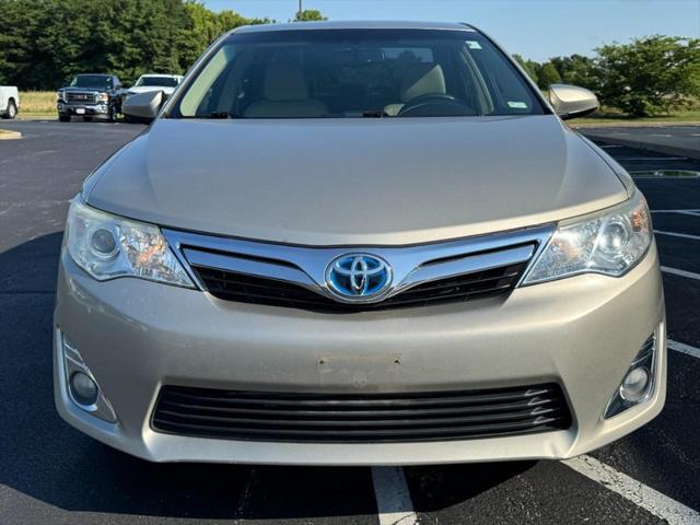 used 2014 Toyota Camry Hybrid car, priced at $16,574